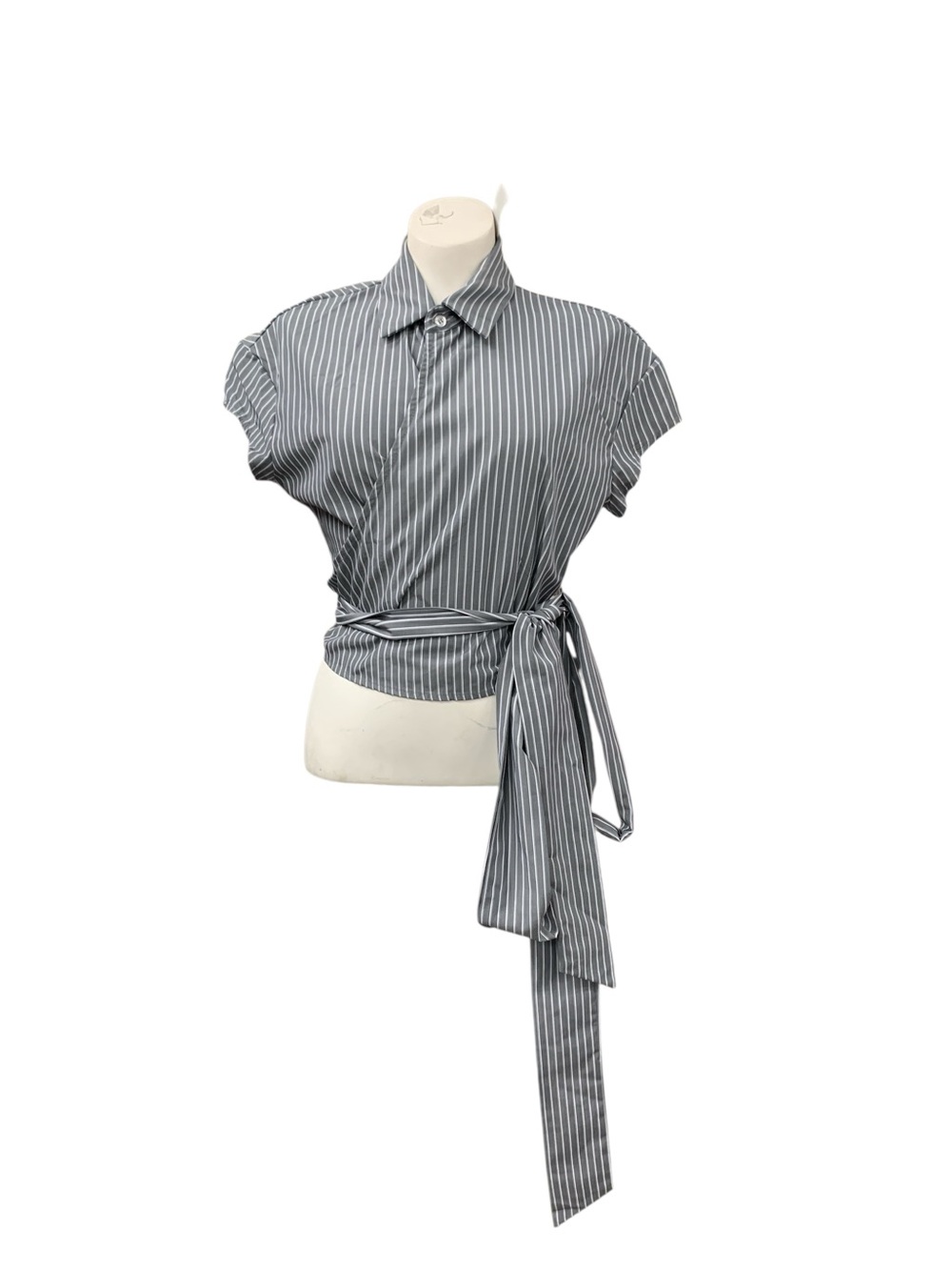 Courez Striped Gray Wrap Button-Down Blouse with Self-Tie Waist Size M